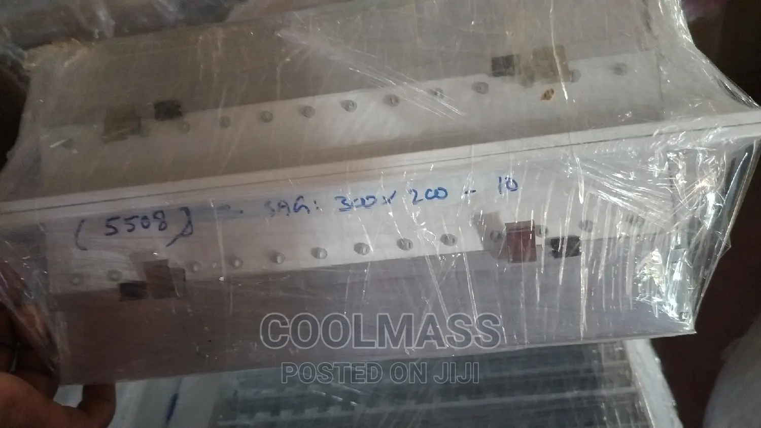 Double Deflection Grill 300*200 in Nairobi Kenya