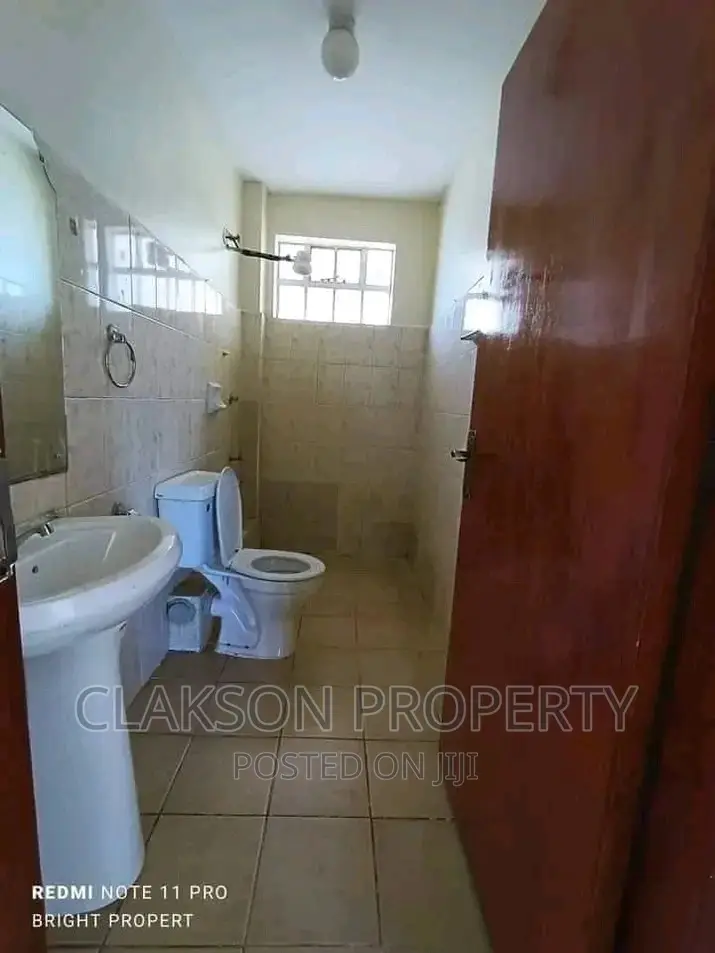 3bdrm Apartment in Naivasha Road, Dagoretti for rent