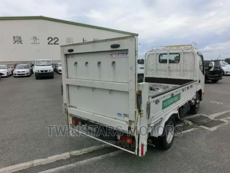 Toyota Dyna Long Chasis