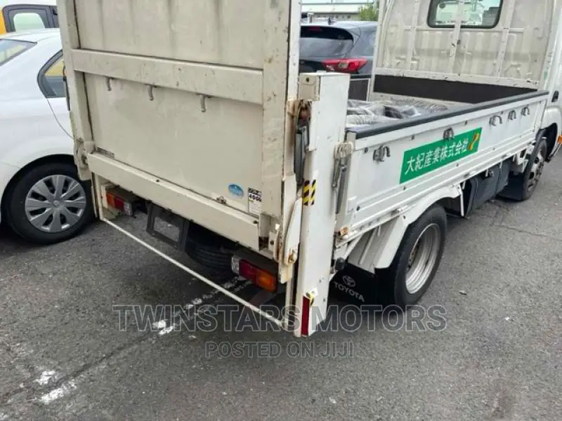 Toyota Dyna Long Chasis