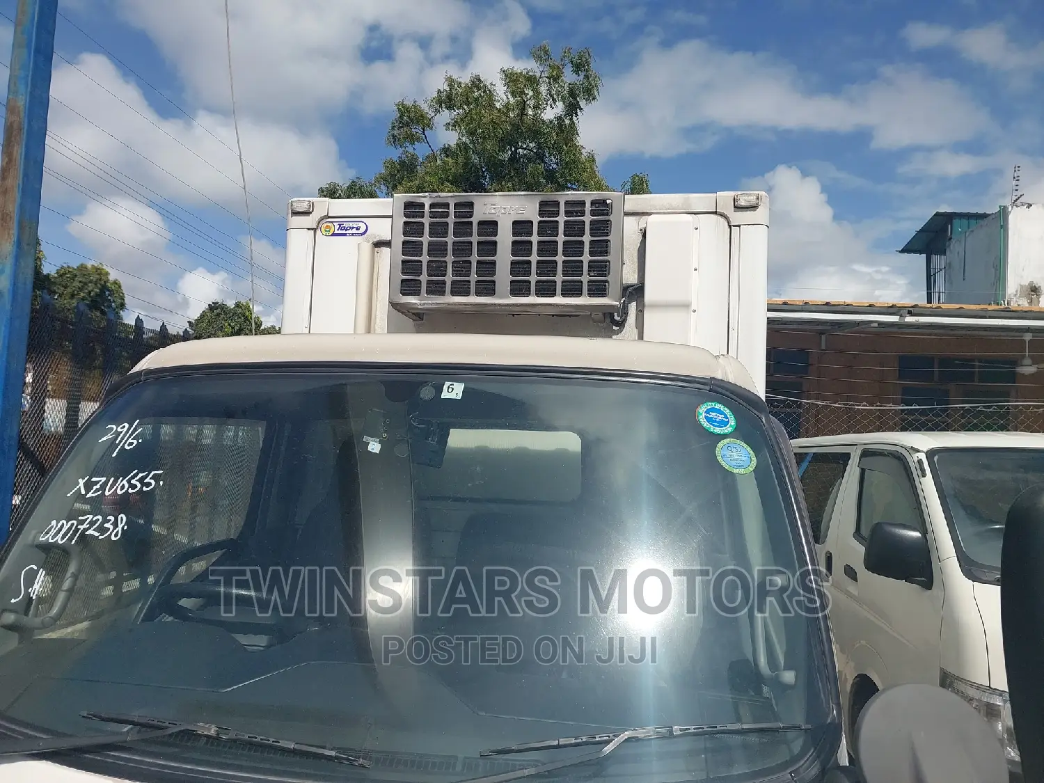 Toyota Dyna Freezer Body
