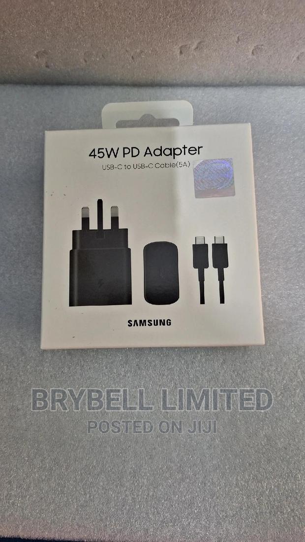 Original 45 Watts PD Adaptive Charger - main view