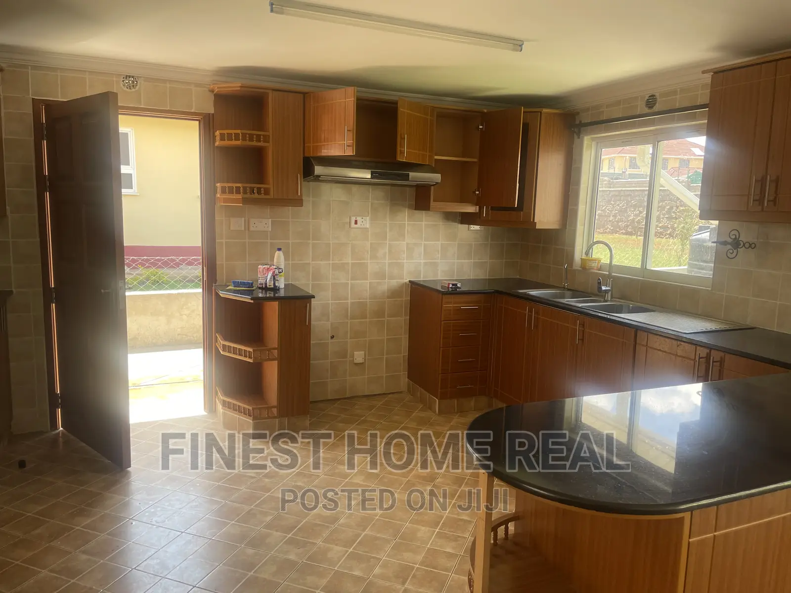 4bdrm Bungalow in Greenpark, Athi River for rent