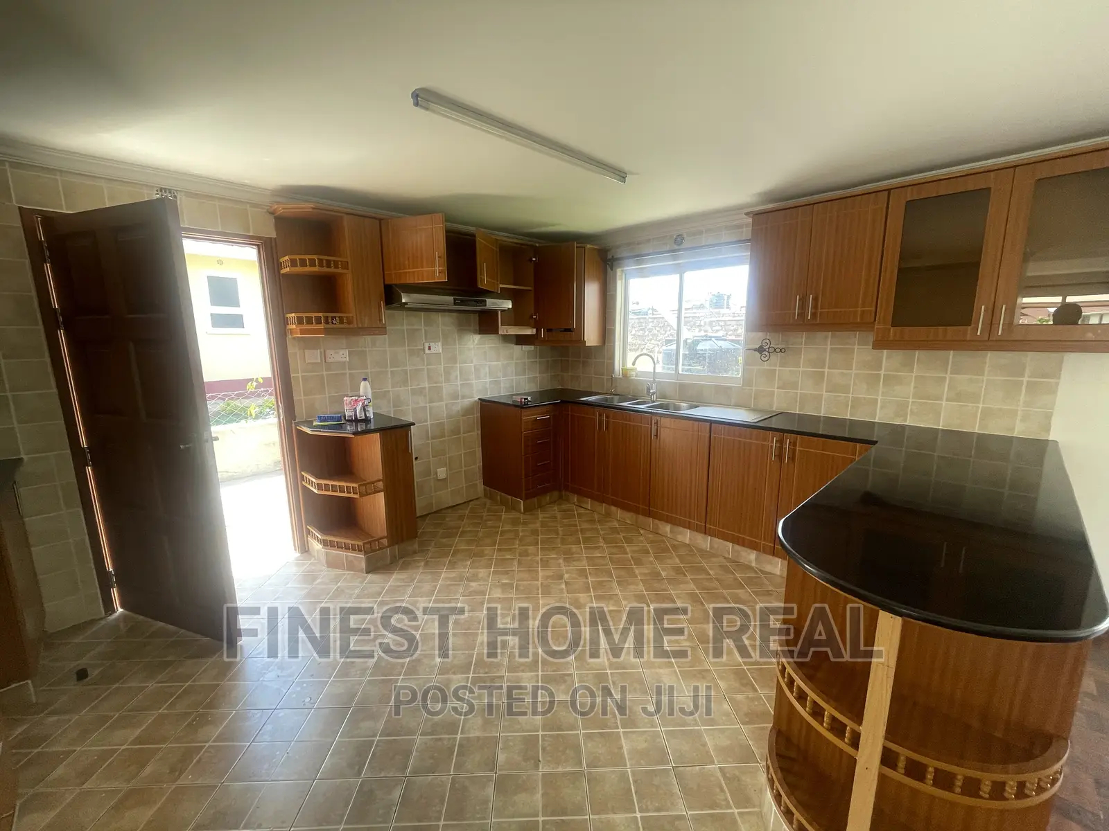 4bdrm Bungalow in Greenpark, Athi River for rent