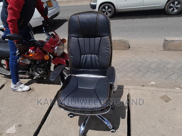 Leither Office Chair - main view