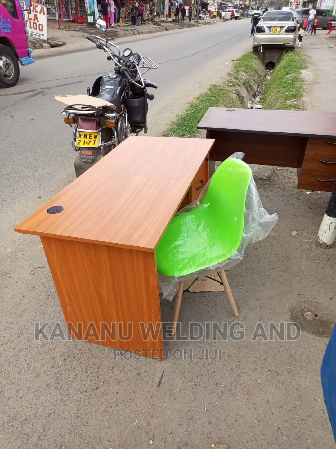 Office Desk