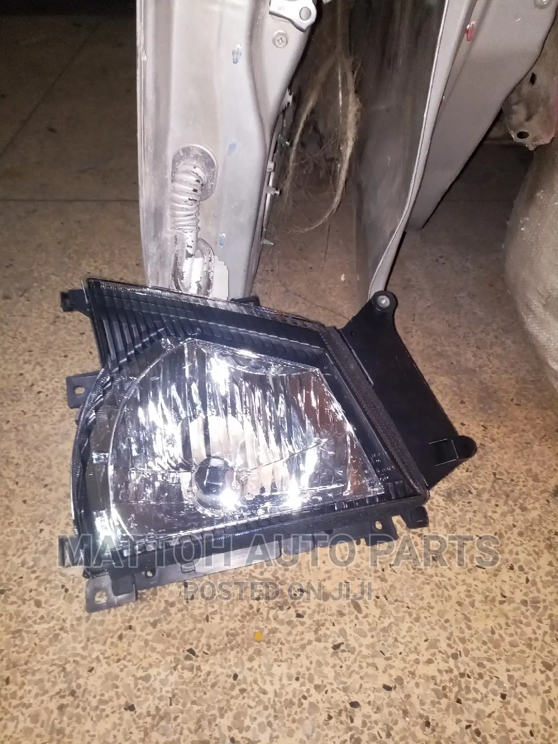Headlight Isuzu NPR