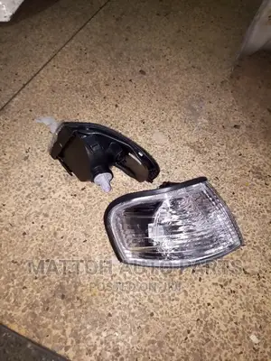 Corner Light Nissan B15