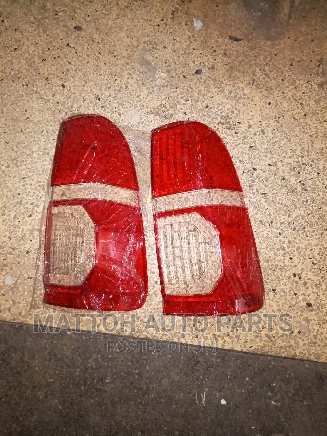 Vigo 2012 Tail Light Lens