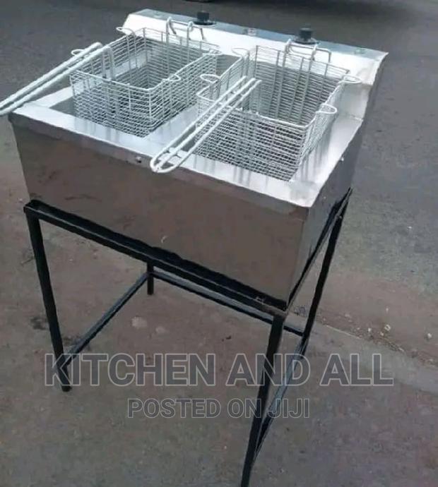 Durable Deep Frier - main view