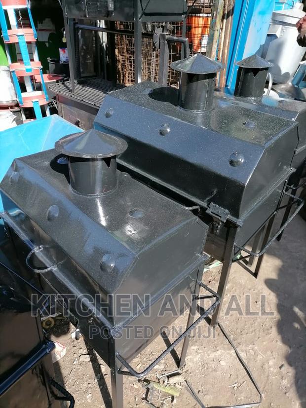 Charcoal Berbeque Grill - main view
