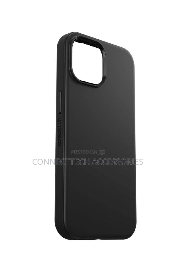 iPhone 15 Pro Max Otterbox Symmetry Series Case - thumbnail 2