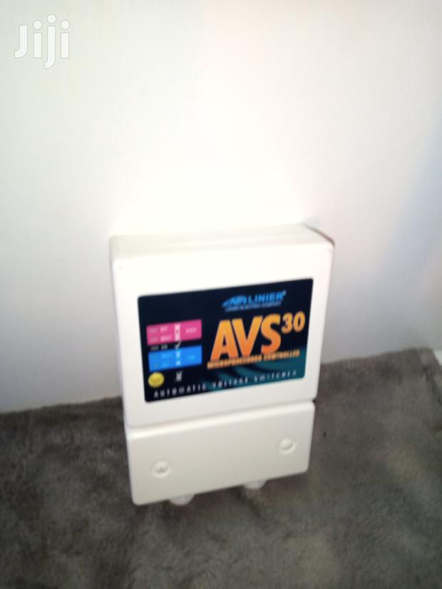 AVS 30, Automatic Voltage Switch