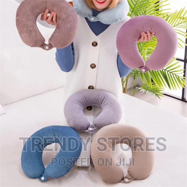 Pillow Neck Cushion With Micro Seeds - main view