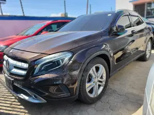 Mercedes-Benz GLA 250 2016 Gray
