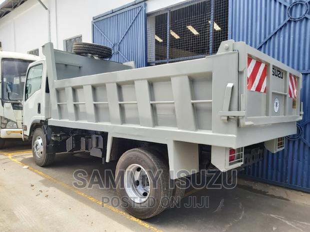 Isuzu NQR Tipper - thumbnail 6