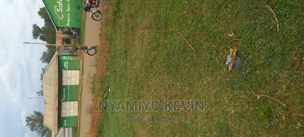 Bondo Towns Near Sevens Grill - thumbnail 3