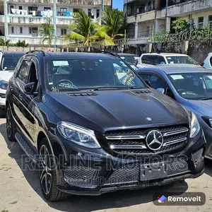 Mercedes-Benz GLE43 2017 Black - Used Luxury SUV with Power and Style