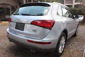Audi Q5 2.0T Premium AWD quattro 2016 Silver