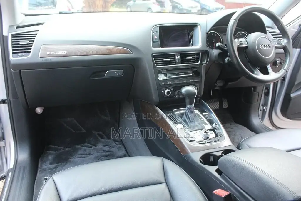 Audi Q5 2.0T Premium AWD quattro 2016 Silver
