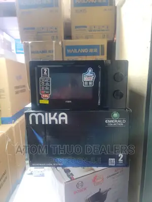 Mika Manual Microwave - Black 