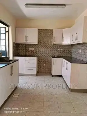 2bdrm Apartment in Rescosco, Kilimani for rent