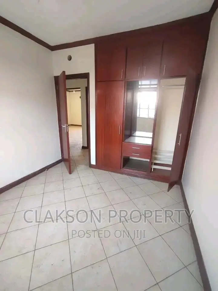 2bdrm Apartment in Ngongroad, Kilimani for rent