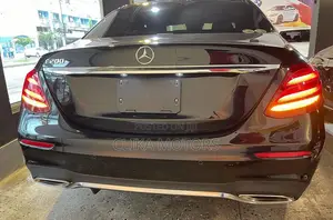 Mercedes-Benz E200 2016 Black