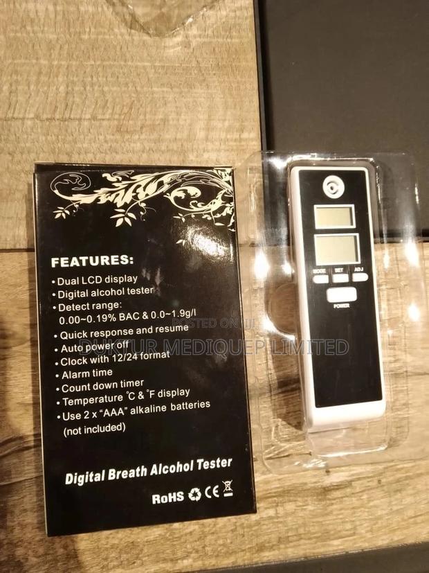 Digital Breath Alcohol Tester/ Alcohol Breathalyzer/Alcoblow