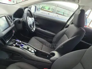 Honda Vezel 2016 Green