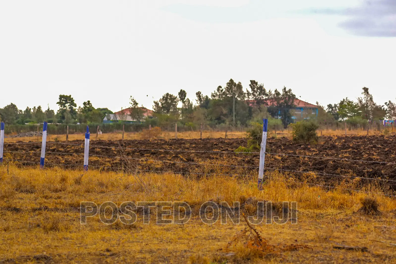 Buy and Build Plots in Kamulu From ^SW
