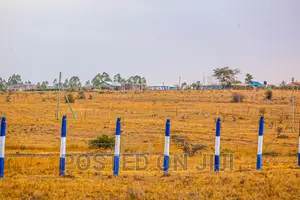 Buy and Build Plots in Kamulu From ^SW