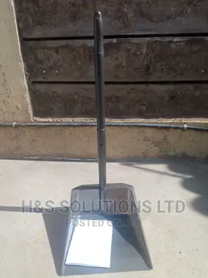 Dustpan No. 3