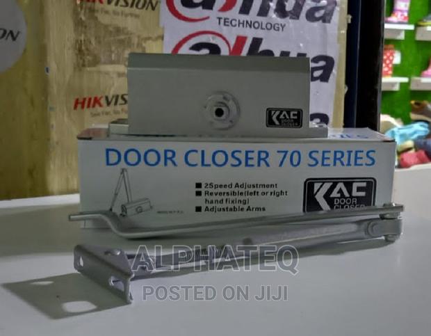 Heavy-Duty Commercial Grade 1 Door Closer