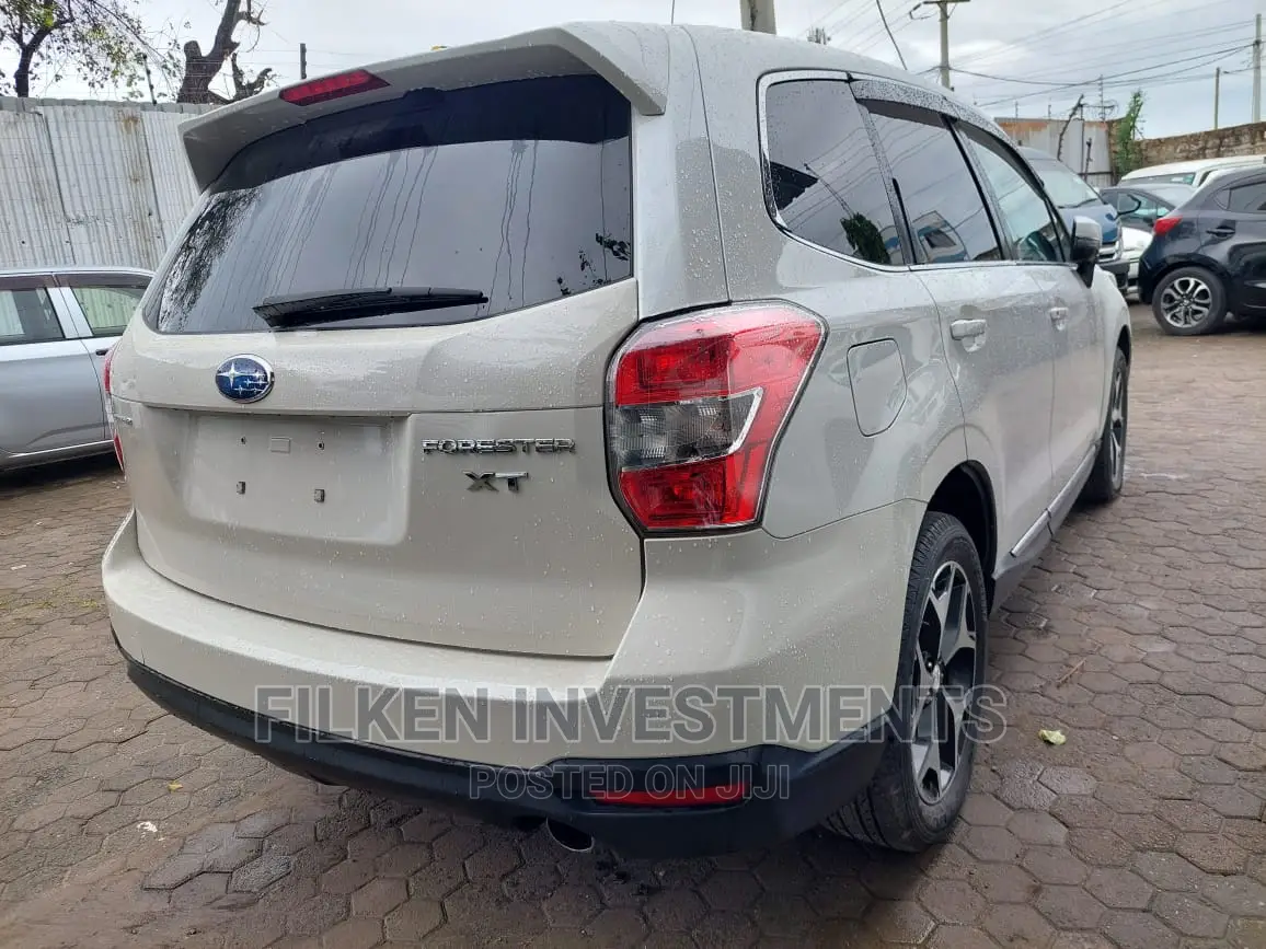 Subaru Forester 2015 White