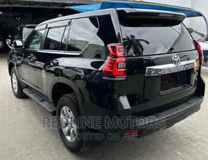 Toyota Land Cruiser Prado 2018 Black