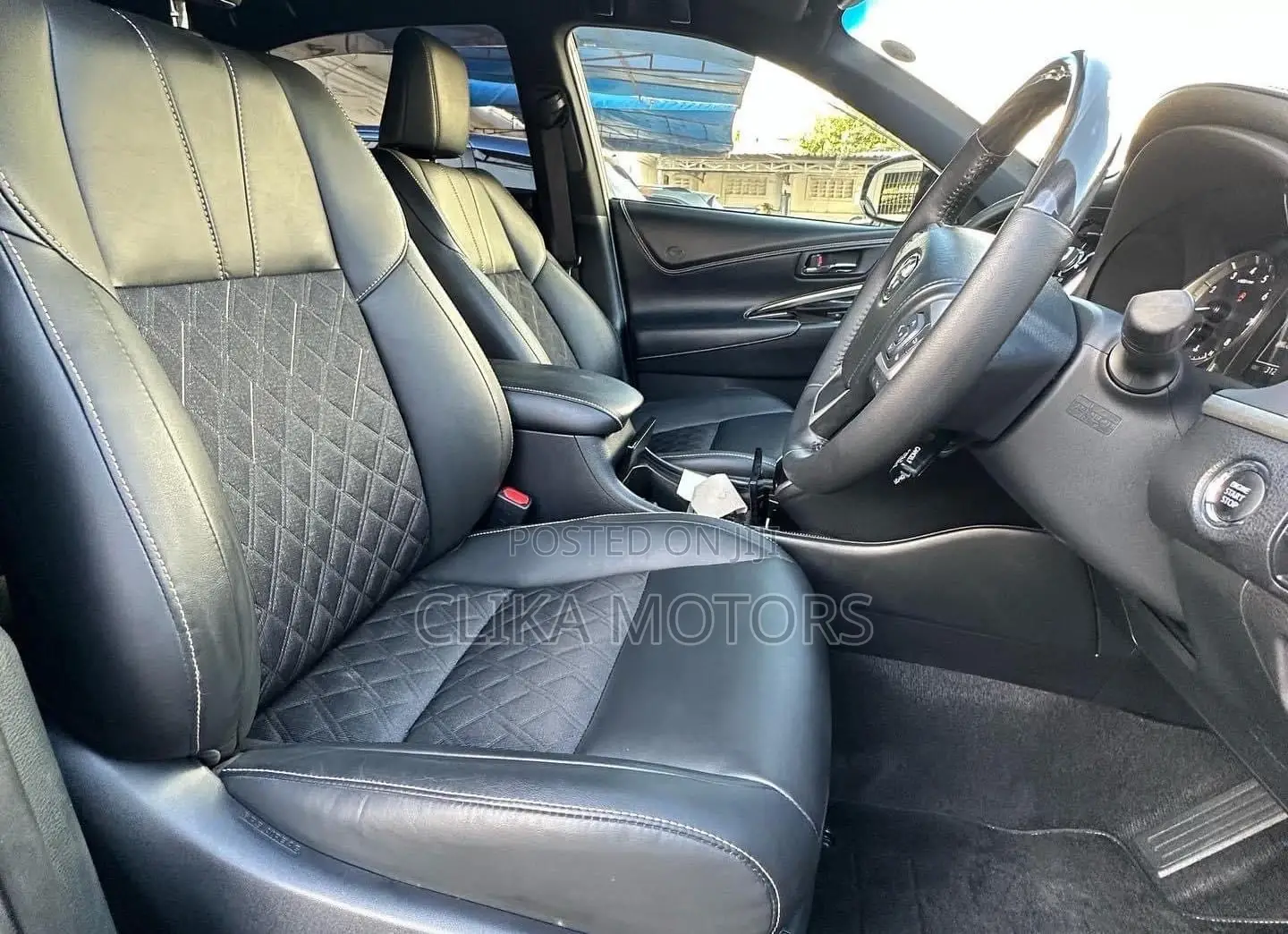 Toyota Harrier 2017 Black