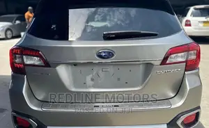 Subaru Outback 2018 Gold