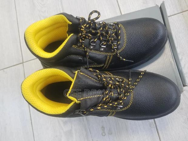 Heavy Duty Steel Toed Safety Boots