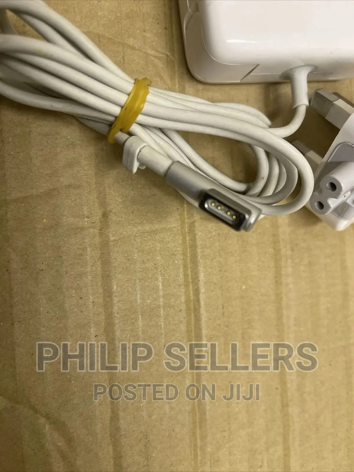 Genuine Apple 60W Magsafe Power Charger Plug Adapter A1344 M