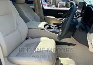 Toyota Land Cruiser 2022 White