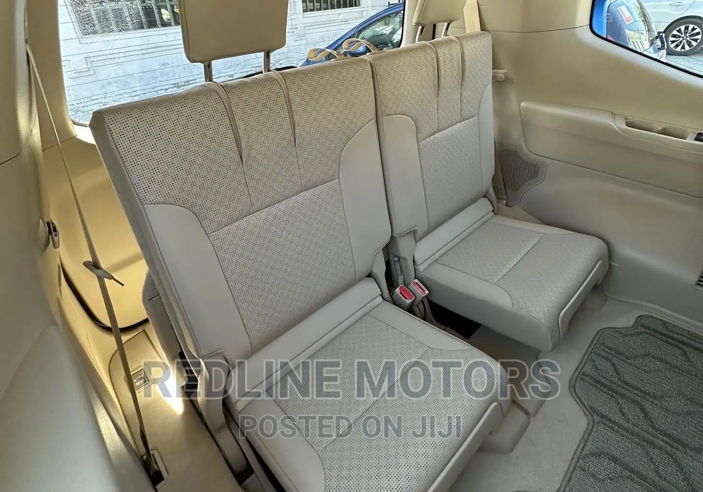 Toyota Land Cruiser 2022 White