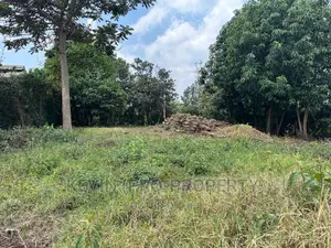 Commercial Plot for Sale Fronting Tarmac in Kinoo.Muthiga
