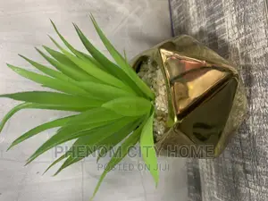 Elegant Table Decor Flowers