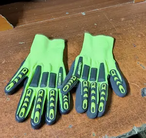 Handcut Gloves
