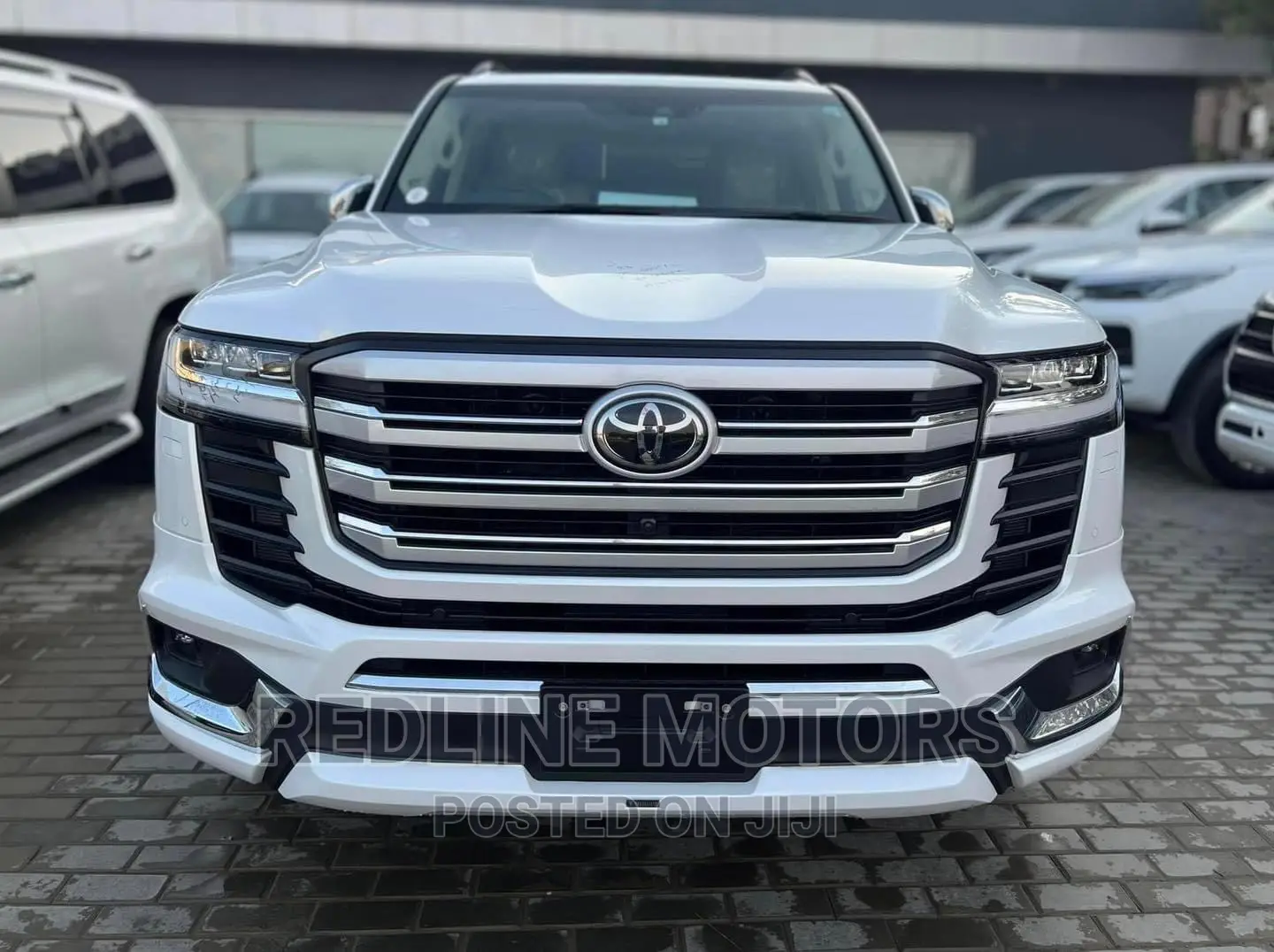 Toyota Land Cruiser 2018 White