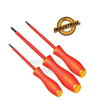 3 PCS Insulated Screwdriver Set - thumbnail 2
