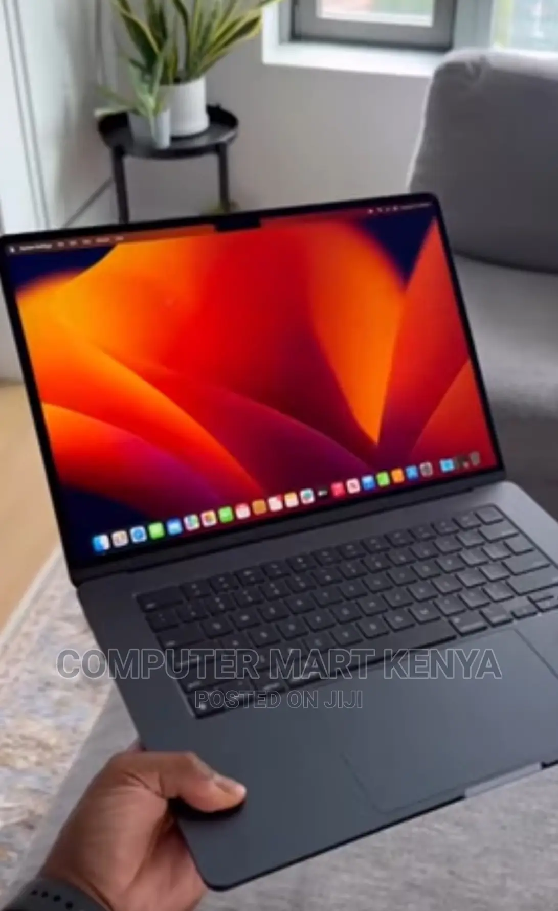 New Laptop Apple MacBook Pro 6GB Apple M2 SSD 512GB