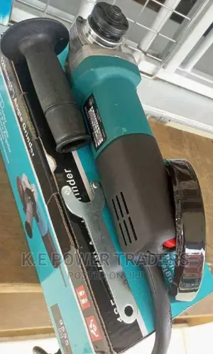 Makita 5" Small Grinder
