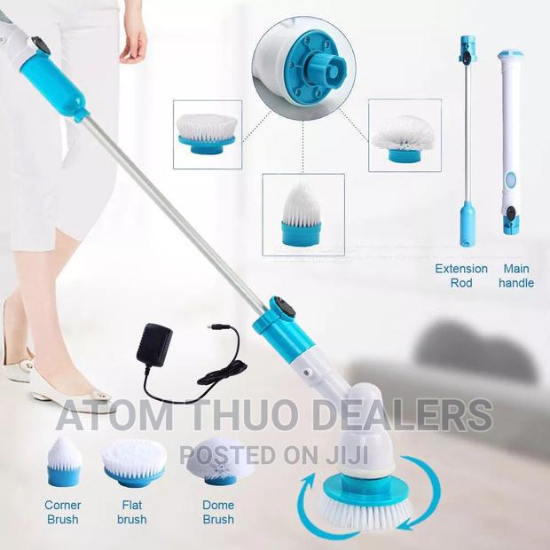 *Spin Scrubber  Extends to 44" Interchangeable Heads(3pcs